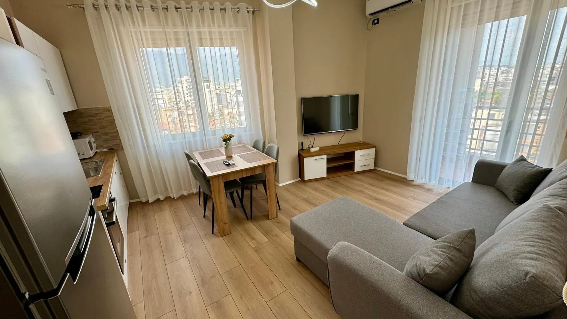 New Bazaar Cozy Apartment 3 Tirana Albania