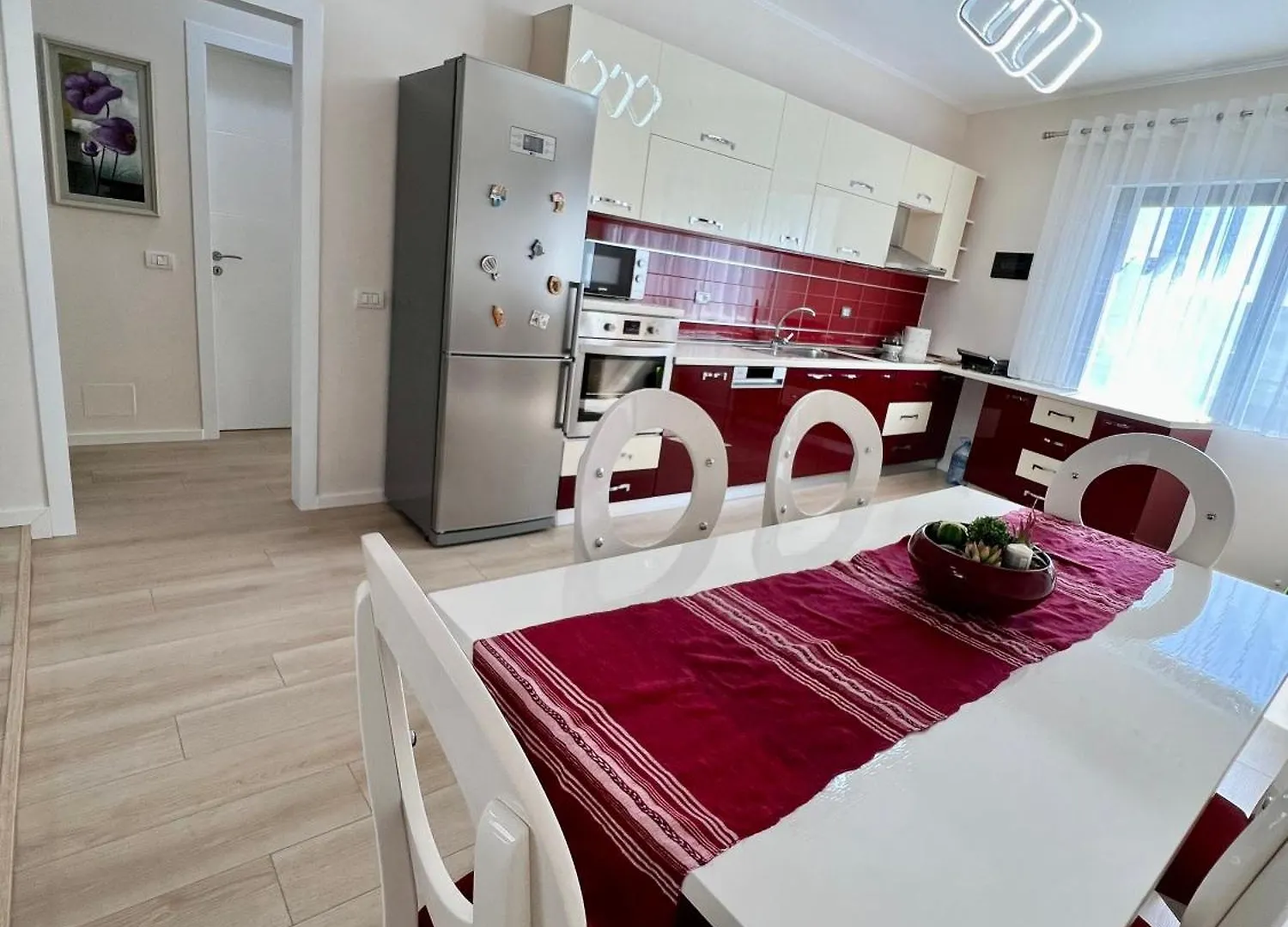 New Bazaar Cozy Apartment 3 Tiran 0*,